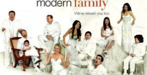 摩登家庭第一季摩登的家庭总相似 摩登家庭第一季摩登的家庭总相似